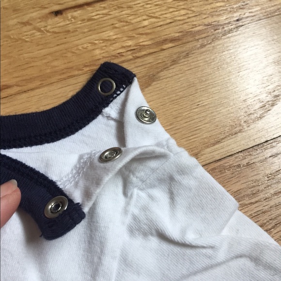 📦 24 mo/ 2T short sleeve bundle! 📦 - Picture 9 of 16